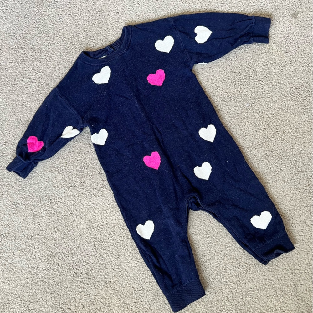 Gap baby girl navy heart knitted romper size 3-6M Valentine’s Day outfit.